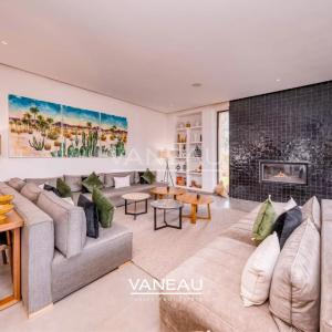 Superbe Villa Front de Golf Amelkis