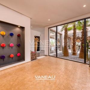Superbe Villa Front de Golf Amelkis