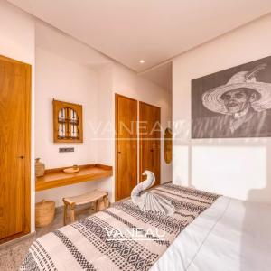 Superbe Villa Front de Golf Amelkis