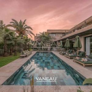 Superbe Villa Front de Golf Amelkis