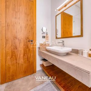 Superbe Villa Front de Golf Amelkis