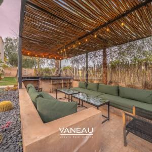 Superbe Villa Front de Golf Amelkis