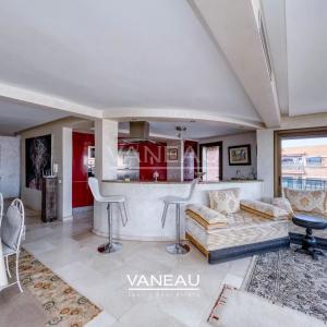 Appartement familial Dernier étage terrasse.