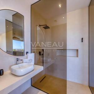 SUPERBE VILLA NEUVE 4 SUITES