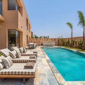 SUPERBE VILLA NEUVE 4 SUITES