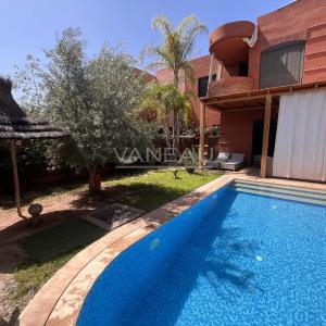 Villa  km 6 route de Fés