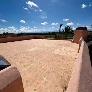 Jolie villa 3 chambres route de Fes avec piscine