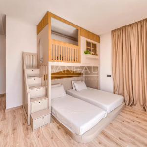 ****Villa moderne avec piscine dans residence****