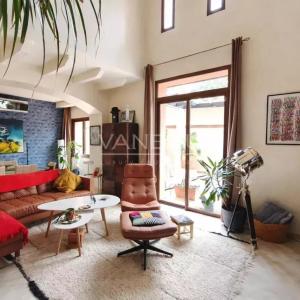 DUPLEZ REZ-DE-CHAUSEE AU COEUR DE GUELIZ