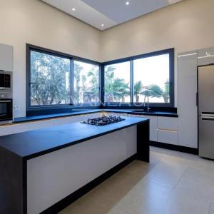 SUPERBE VILLA NEUVE 4 SUITES