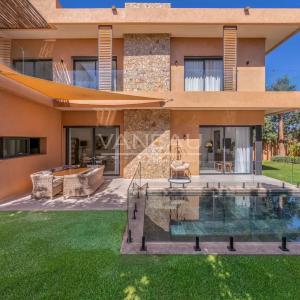****Villa moderne avec piscine dans residence****