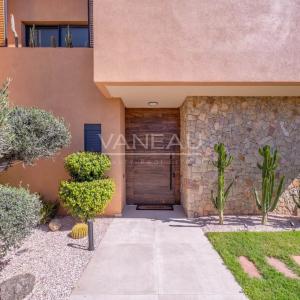 ****Villa moderne avec piscine dans residence****