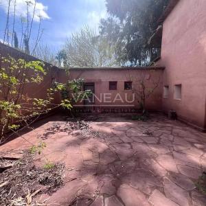 **** Terrain de culture Bio certifié et sa ferme ***