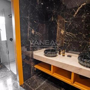 Villa 7 suites à vendre idéale pour Location saisonnière