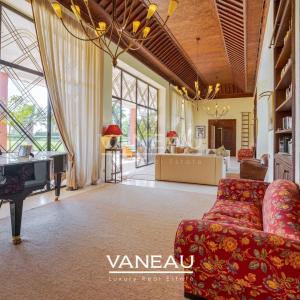 SUPERBE PROPRIÉTÉ À VENDRE AU COEUR D'UN GOLF DE PRÉSTIGE À MARR