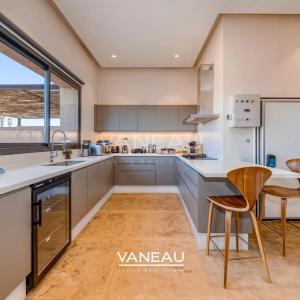 Villa de Luxe avec 6 Suites sur le Golf d'Amelkis