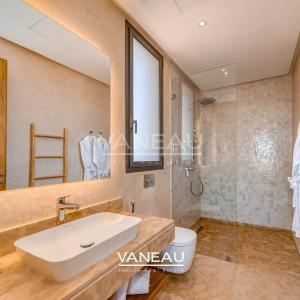 Villa de Luxe avec 6 Suites sur le Golf d'Amelkis