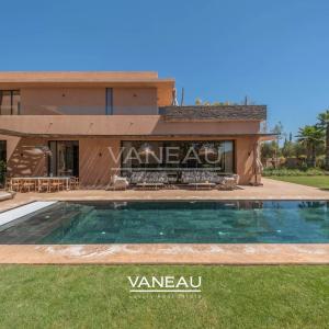 Villa de Luxe avec 6 Suites sur le Golf d'Amelkis