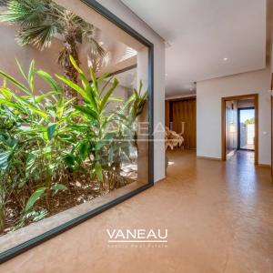 Villa de Luxe avec 6 Suites sur le Golf d'Amelkis