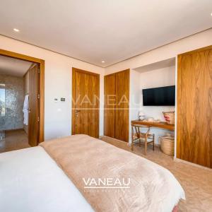 Villa de Luxe avec 6 Suites sur le Golf d'Amelkis