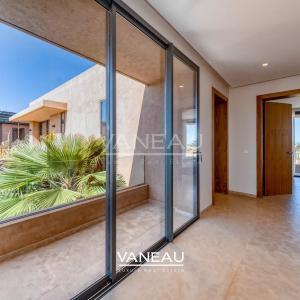 Villa de Luxe avec 6 Suites sur le Golf d'Amelkis