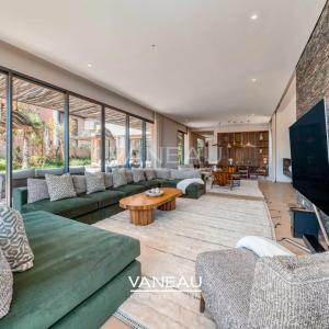 Villa de Luxe avec 6 Suites sur le Golf d'Amelkis