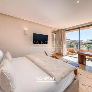 Villa de Luxe avec 6 Suites sur le Golf d'Amelkis