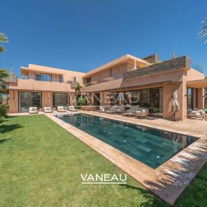 Villa de Luxe avec 6 Suites sur le Golf d'Amelkis