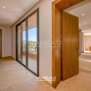 Villa de Luxe avec 6 Suites sur le Golf d'Amelkis