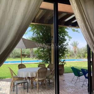 *** Villa avec terrain de 1/2 hectare***
