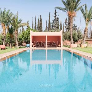 *** Villa avec terrain de 1/2 hectare***