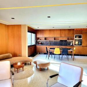 Grand appartement à l'Hivernage