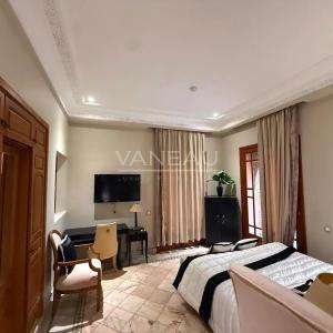****Villa rÃ©novÃ©e au cÅ“ur de la Palmeraie***