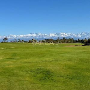 Terrain à vendre sur un Golf Prestigieux à Marrakech