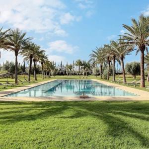 Prestigieuse propriété à vendre à 10 mn du centre-ville de Marra