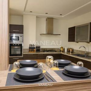Appartement Meublé 100 m² – Dernier Étage – Maarif Extension