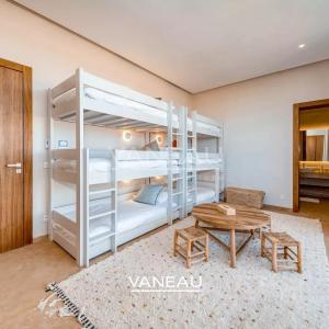 Villa de Luxe avec 6 Suites sur le Golf d'Amelkis
