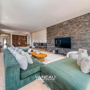 Villa de Luxe avec 6 Suites sur le Golf d'Amelkis