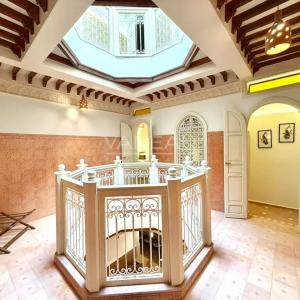 Riad atypique de 4 chambres à la Kasbah