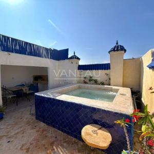 Riad atypique de 4 chambres à la Kasbah