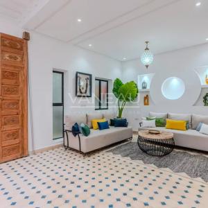 Riad 4 chambres  bassin vue Koutoubia Palais Bahia