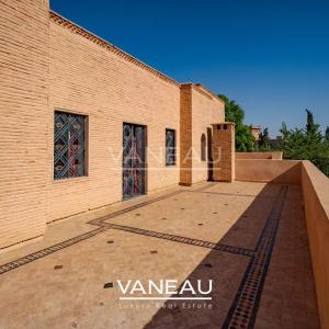 Harmonieux mélange d'une Villa et d'un Riad