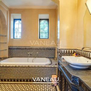 Harmonieux mélange d'une Villa et d'un Riad