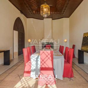 Harmonieux mélange d'une Villa et d'un Riad
