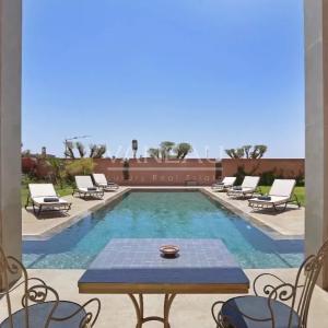 Magnifique villa contemporaine front de golf