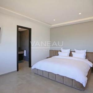 Magnifique villa contemporaine front de golf