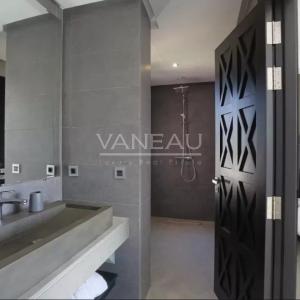 Magnifique villa contemporaine front de golf