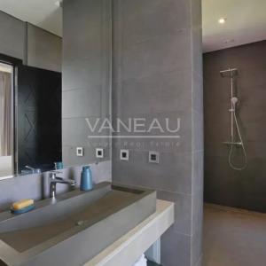 Magnifique villa contemporaine front de golf
