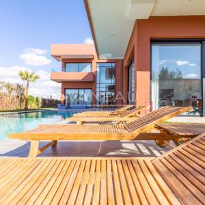 Villa Moderne Sur Golf