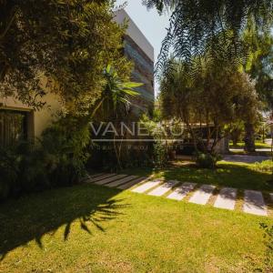 Villa de 730 m² à vendre sur Bouskoura - Maroc